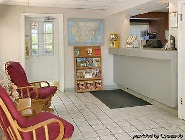 Super 8 By Wyndham Charlotte Downtown Area Motel